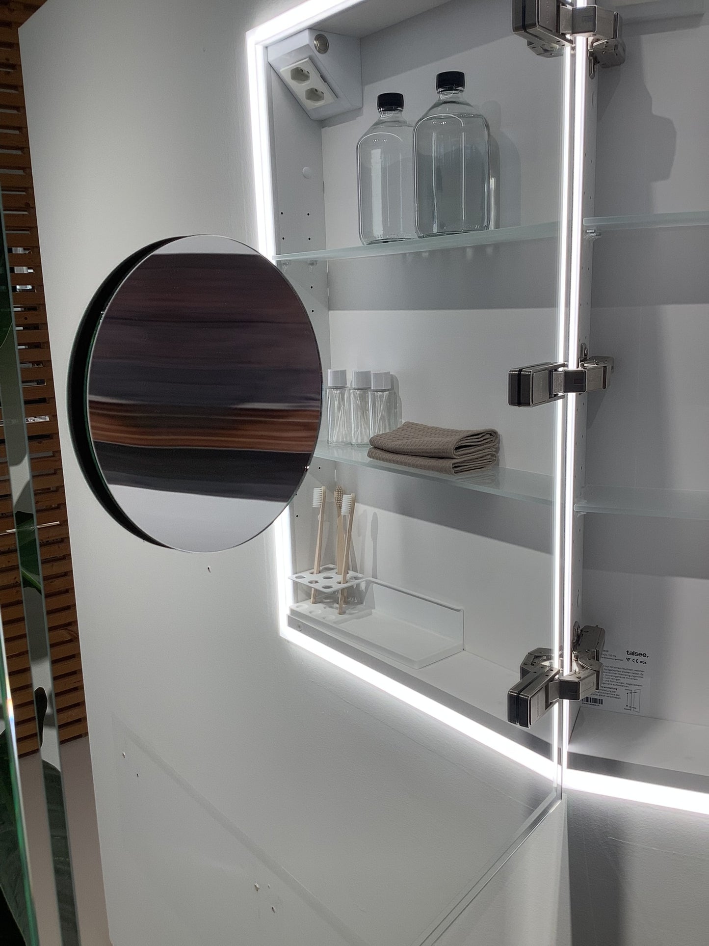 Spiegelschrank frame