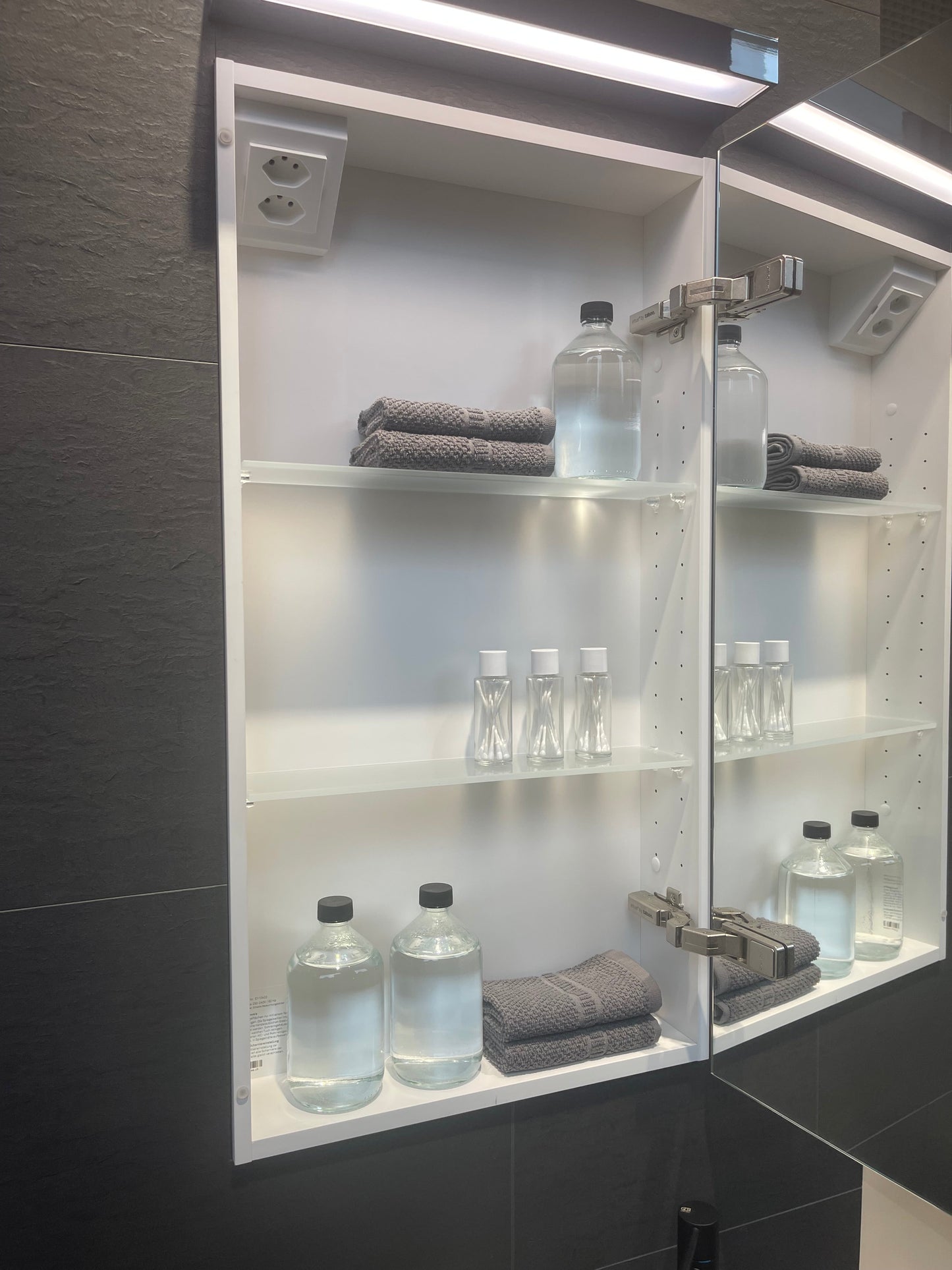 Spiegelschrank pure Intus
